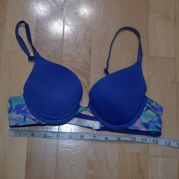 VICTORIA'S SECRET PINK Women's Sz 34A WEAR EVERYWHERE Push-Up Bra - Picture 2 of 5